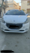 Peugeot 208 2015 Allure