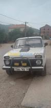 Niva 1600 Niva 1600 1989 Simple 