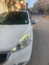 Peugeot 208 2015 Allure