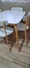 Table et chaises de cuisine 