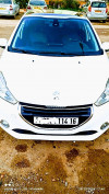 Peugeot 208 2014 Bonne