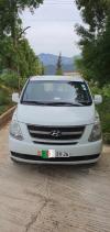 Hyundai H1 2011