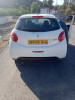 Peugeot 208 2014 Silver Line