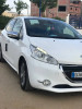 Peugeot 208 2015 Allure