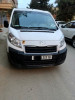 Peugeot Exper HDi 2.0 L 2012