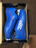 Soulier de foot umbro pointure 41