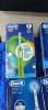 Brosse à dents électrique oral B