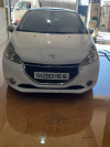 Peugeot 208 2015 Allure