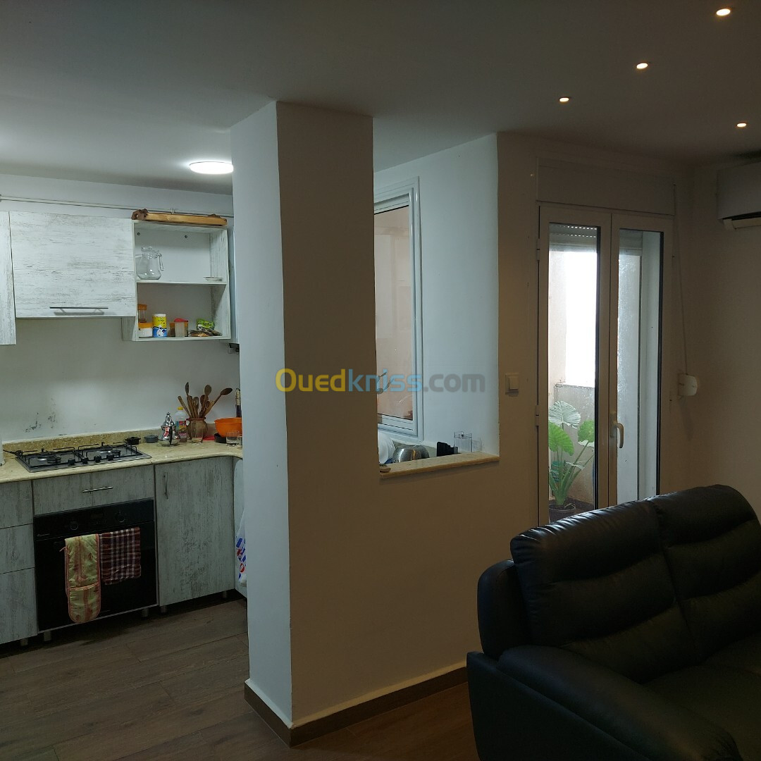 Vente Appartement F4 Alger Bordj el bahri