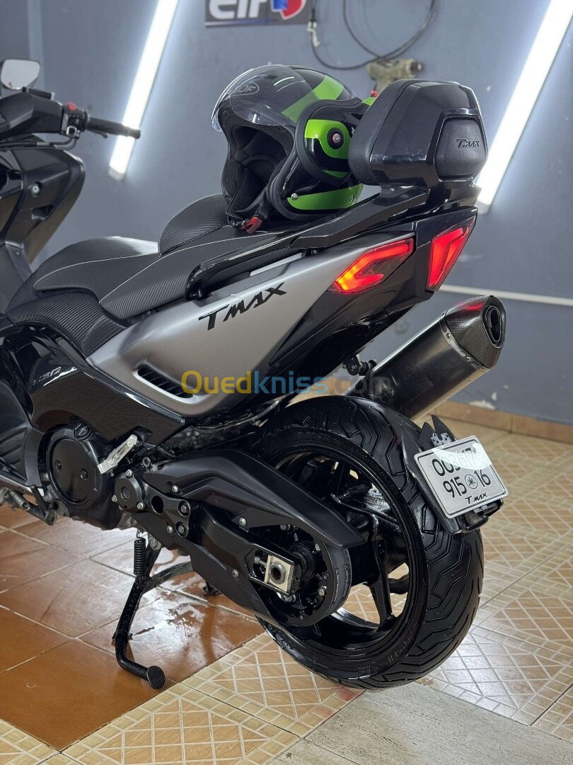 T max 530 iron 1 Yamaha 2015