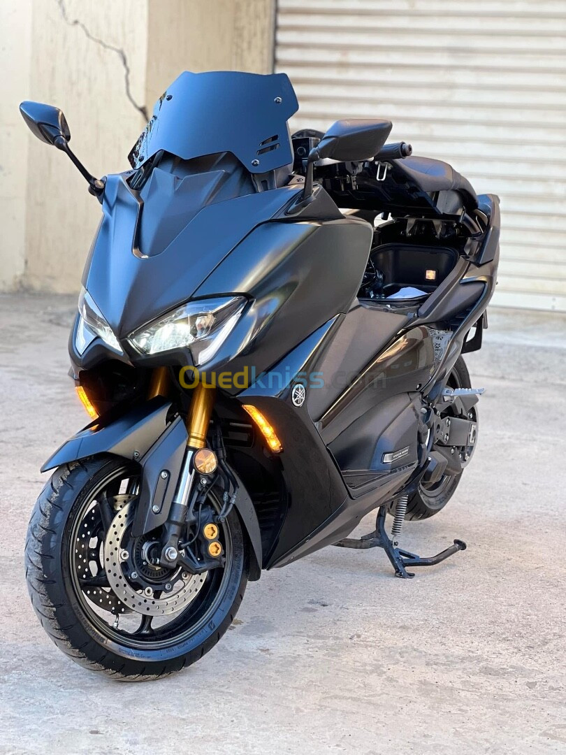 Tmax 560 tech max Yamaha 2021