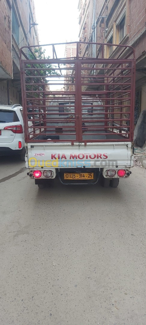 Kia K2700 2014