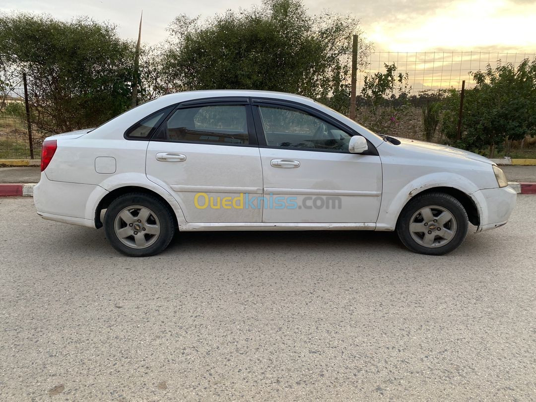 Chevrolet Optra 5 portes 2011 