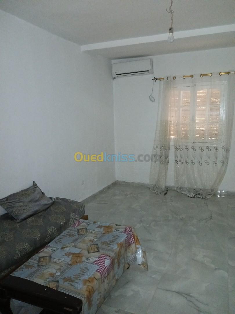 Location Appartement F4 Mostaganem Mostaganem