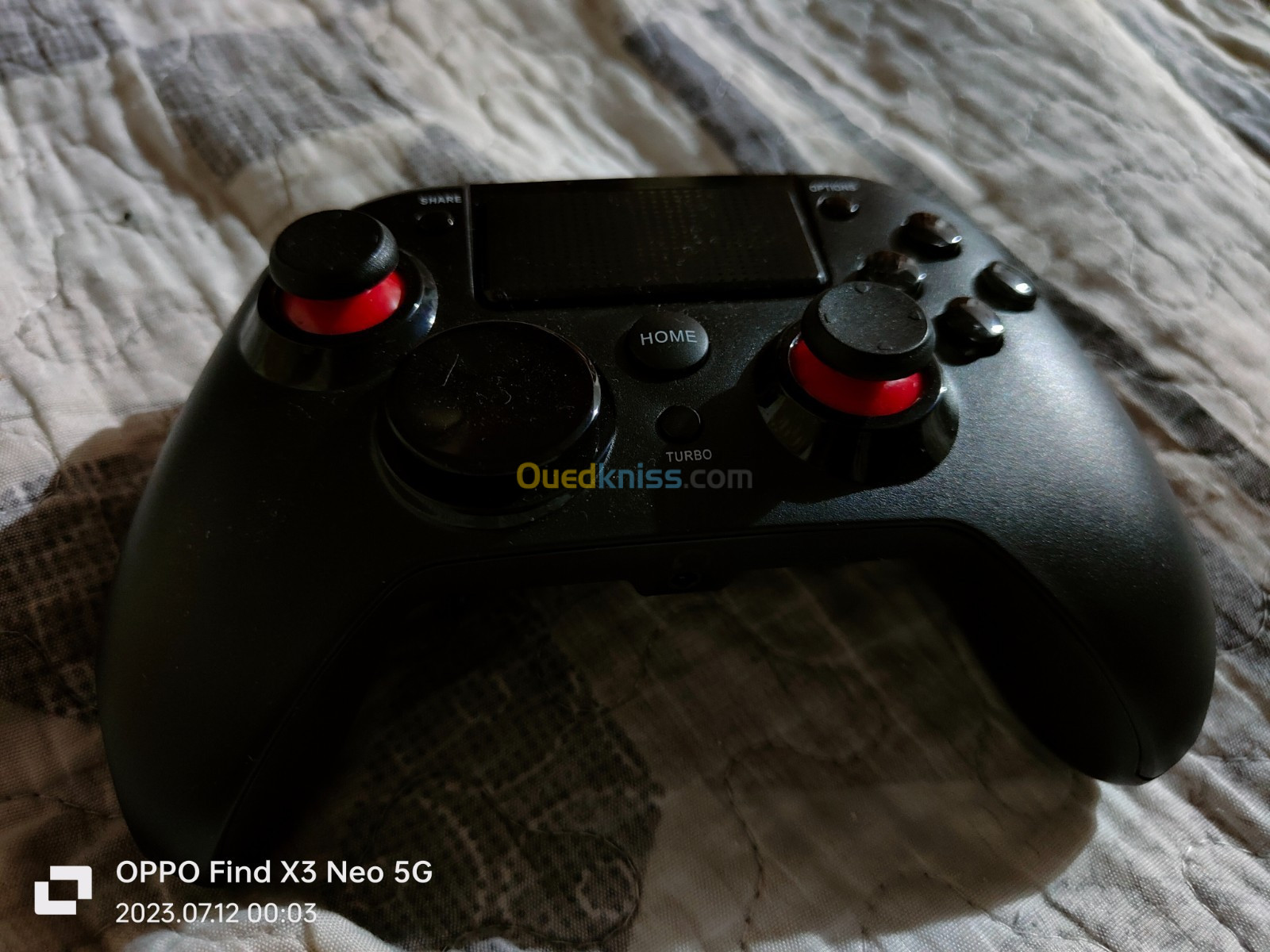 Wireless gaming controller HD-060