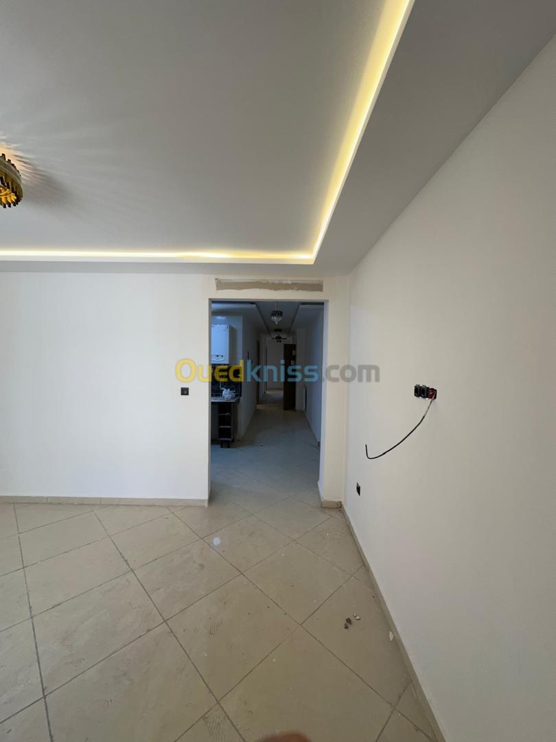 Vente Appartement F4 Oran Bir el djir