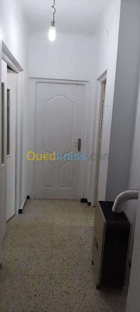 Location vacances Appartement F3 Alger Staoueli