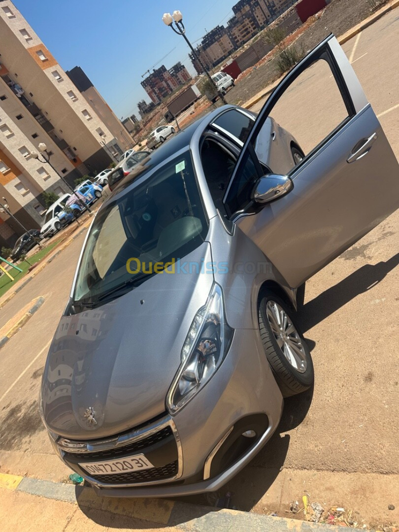 Peugeot 208 2020 Allure Facelift