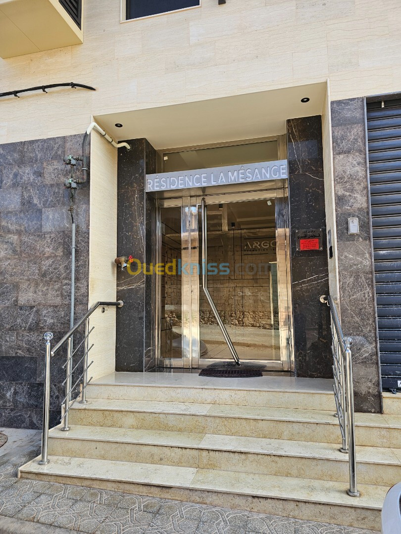 Location Appartement F4 Oran Bir el djir