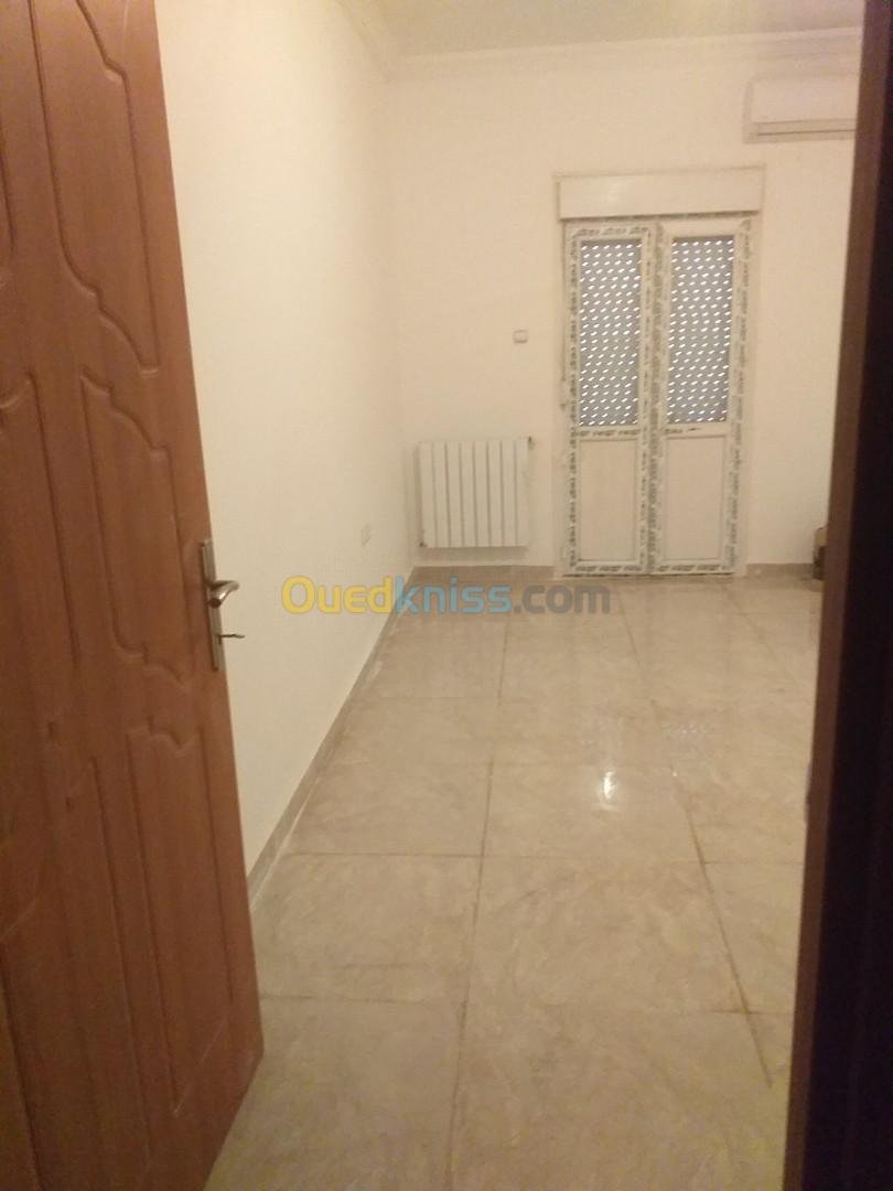 Location Appartement F4 Alger Kolea