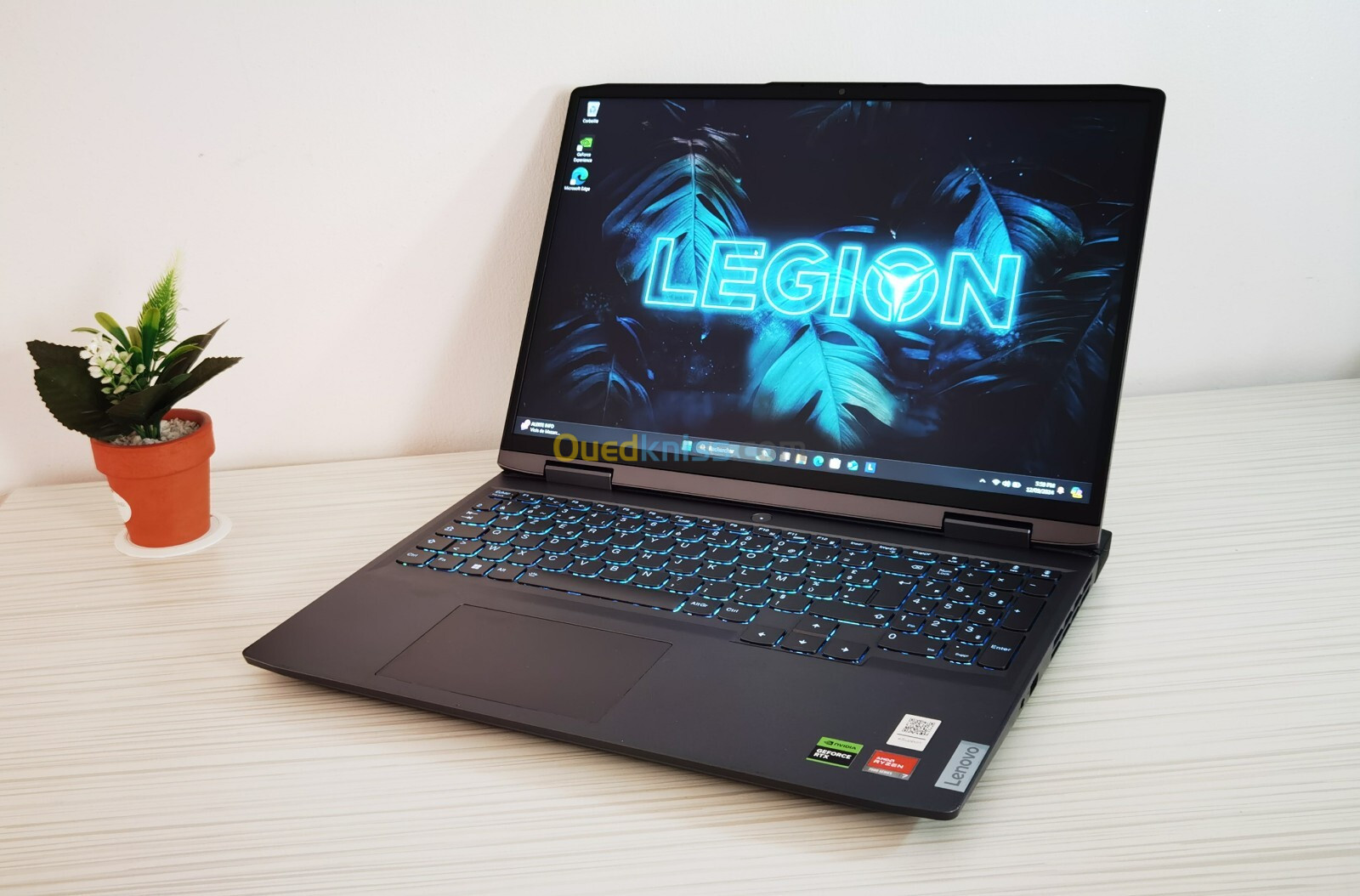 [ VENDU ] LENOVO LOQ 16APH8 RYZEN 7-7840HS RTX 4060 8GB 16GB RAM DDR6 512SSD 16 " FHD 144HZ