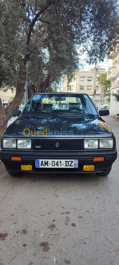 Renault 9 1984 