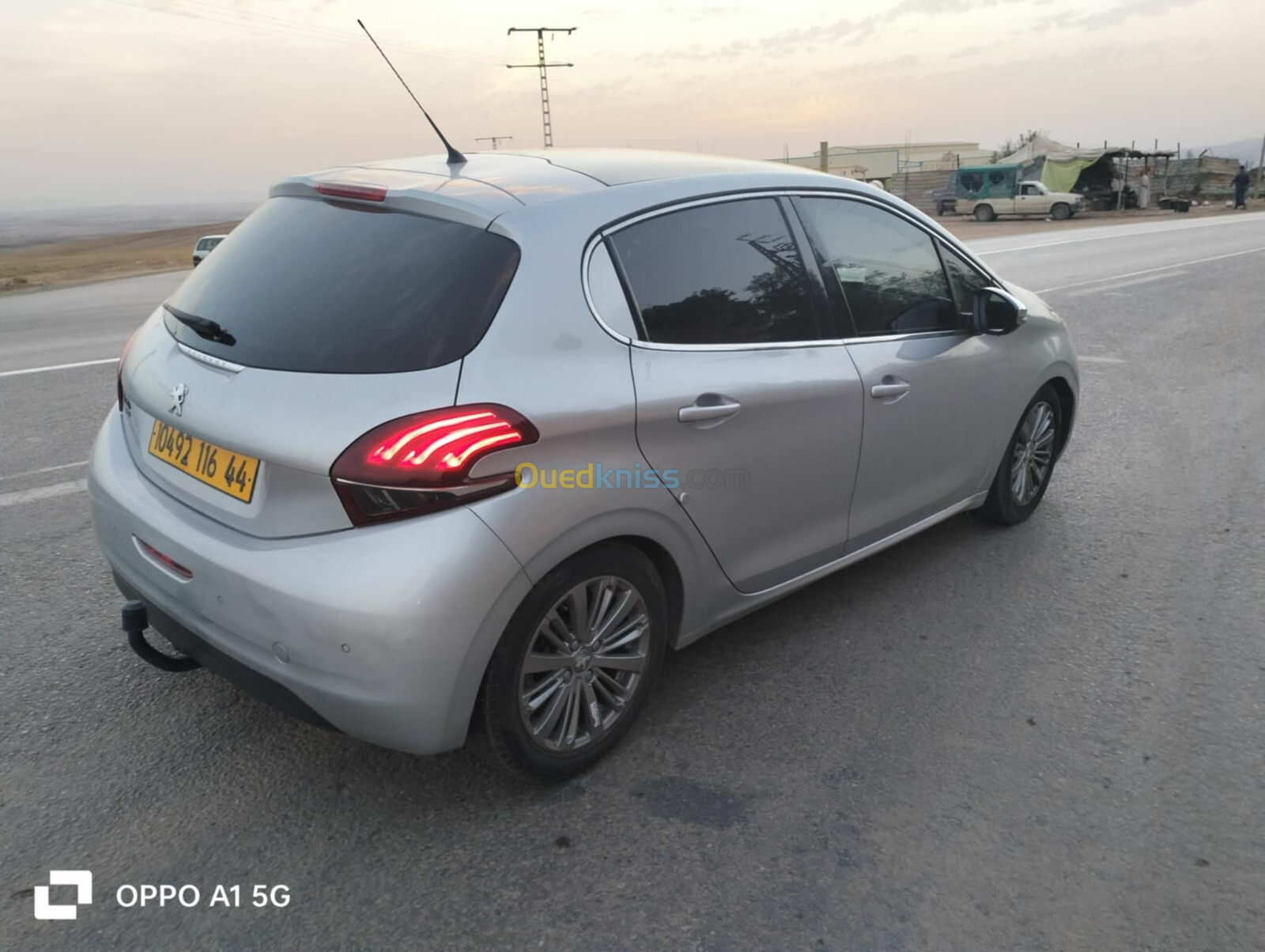 Peugeot 208 2016 Allure Facelift