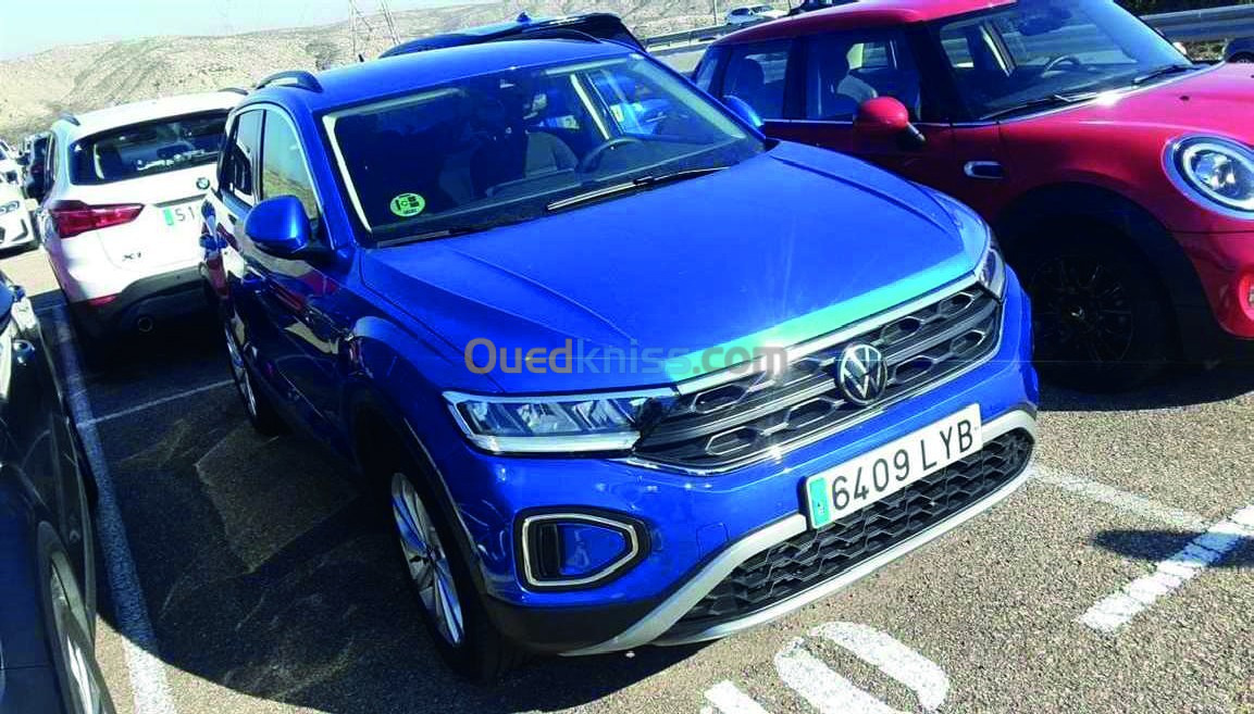 Volkswagen T-Roc 2023 Life