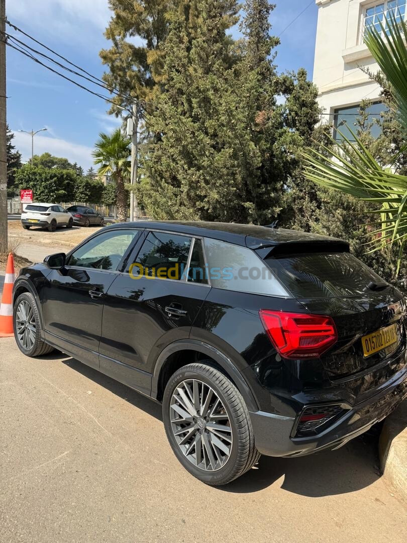 Audi Q2 2023 Sport back