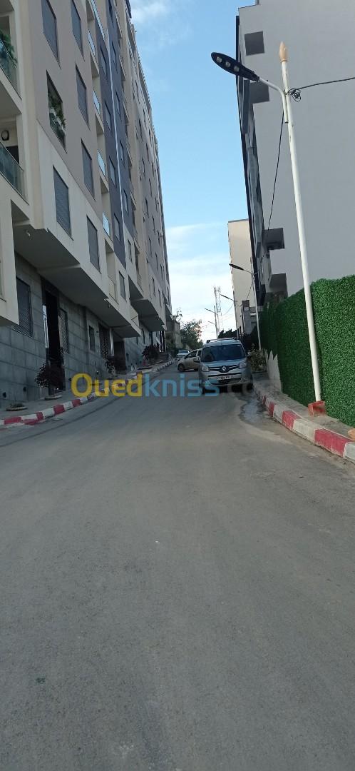 Location Appartement F3 Alger Hydra