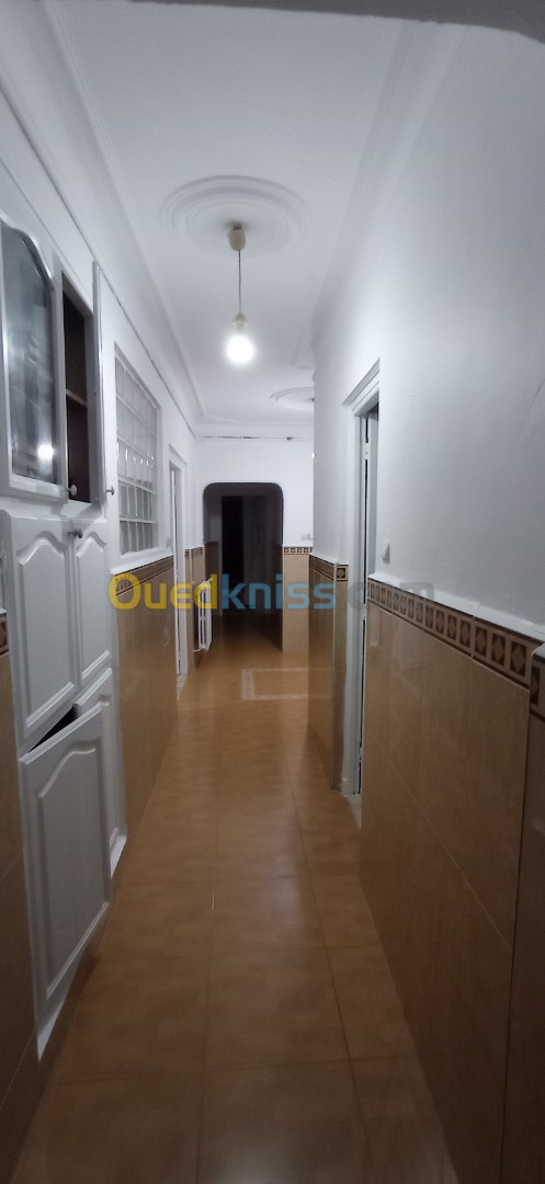 Location Appartement F4 Alger El achour