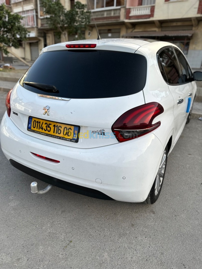 Peugeot 208 2016 Allure Facelift