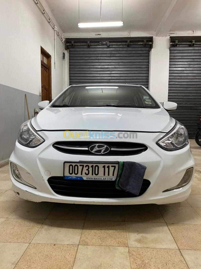 Hyundai Accent RB  5 portes 2017 