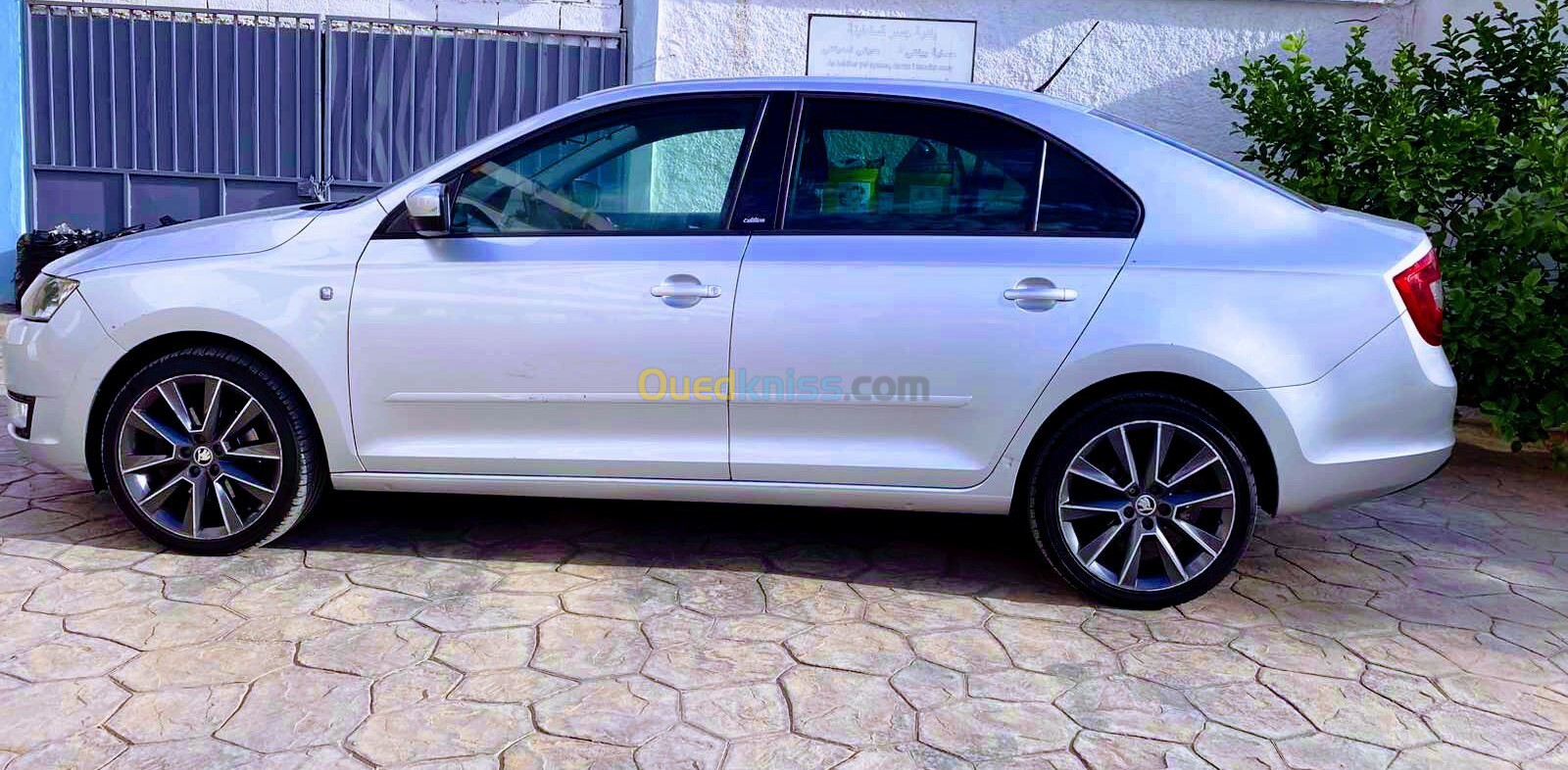 Skoda Rapid 2015 Edition