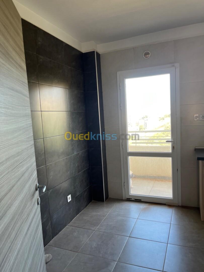 Vente Appartement F4 Alger Cheraga