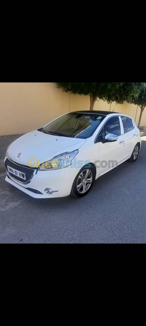 Peugeot 208 2013 Allure