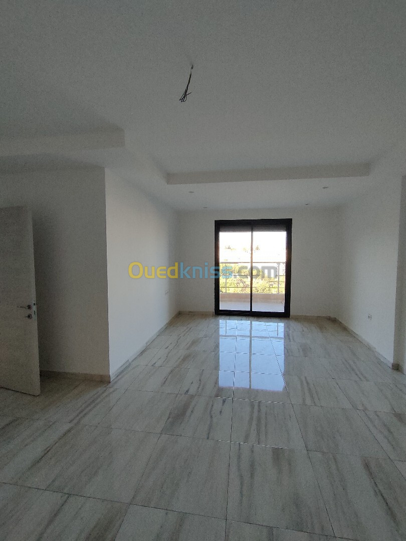 Location Appartement F4 Alger Said hamdine