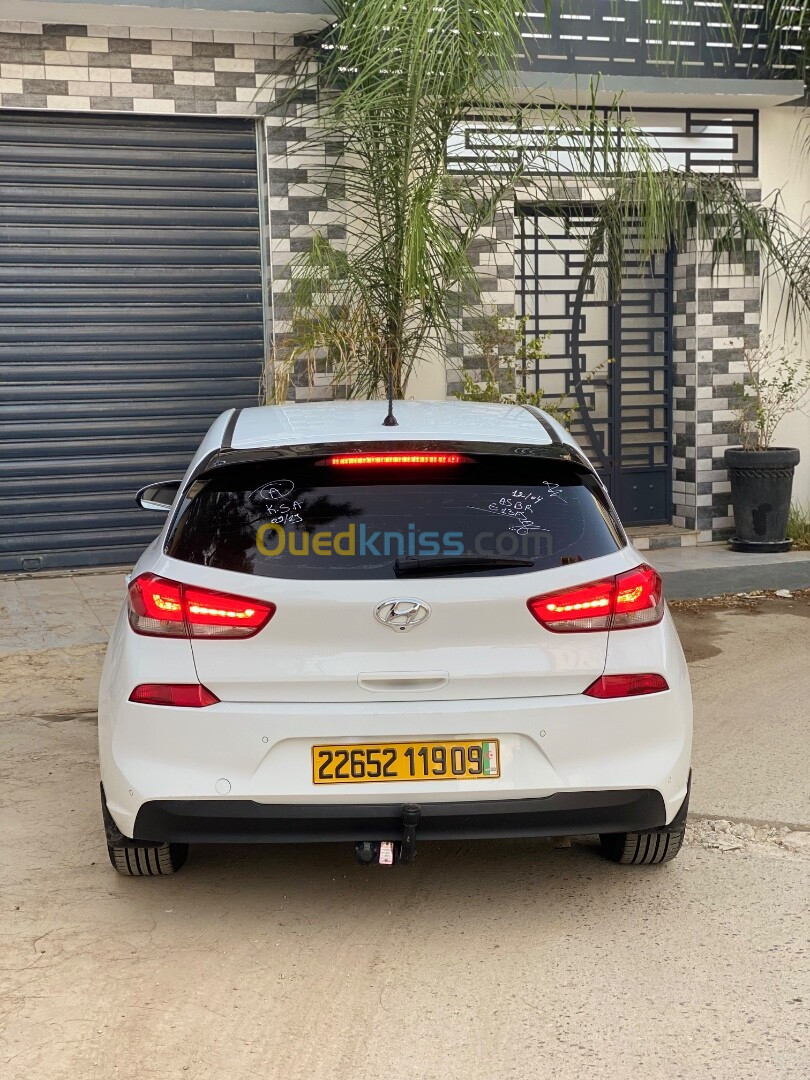 Hyundai i30 2019 Toute options