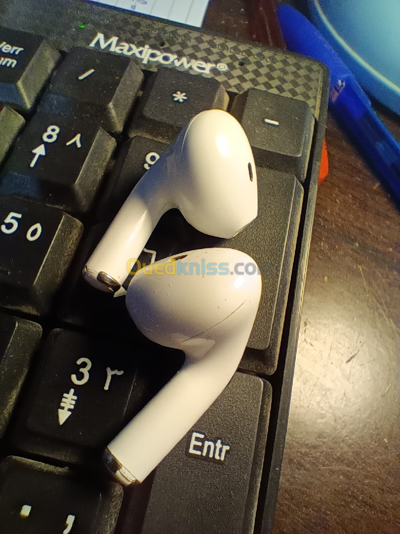 Lenovo lp40 airpods