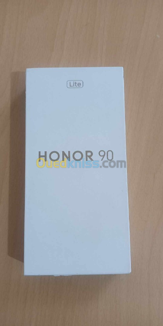 Honor 90 lite