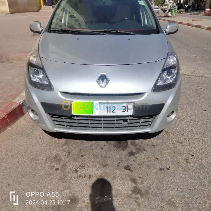 Renault Clio 3 2012 لاتوت