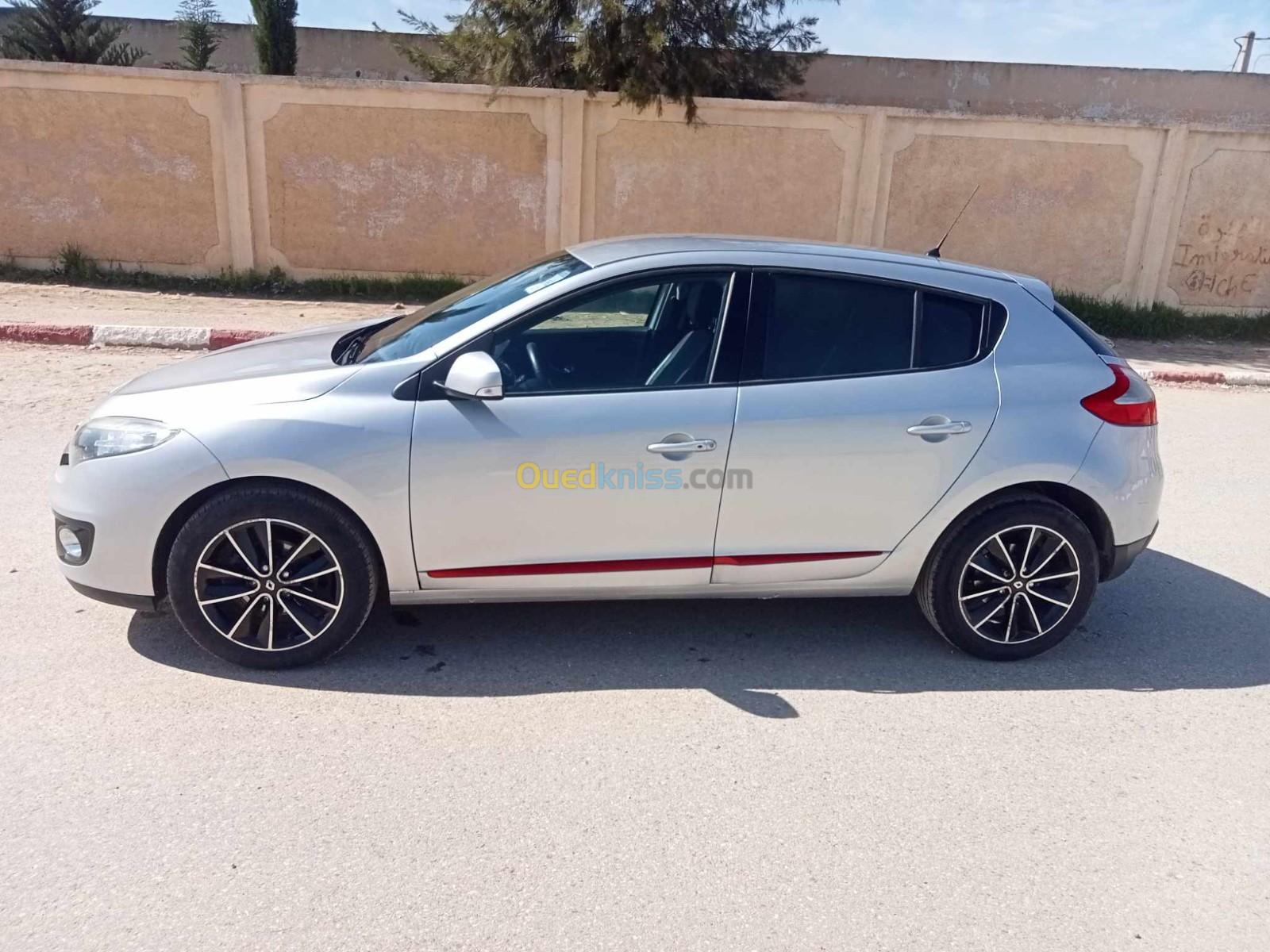 Renault Megane 3 2014 New Play