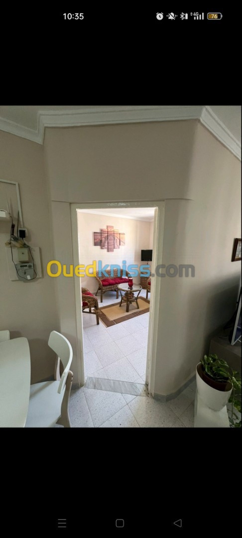 Location vacances Appartement F3 Alger Bab ezzouar