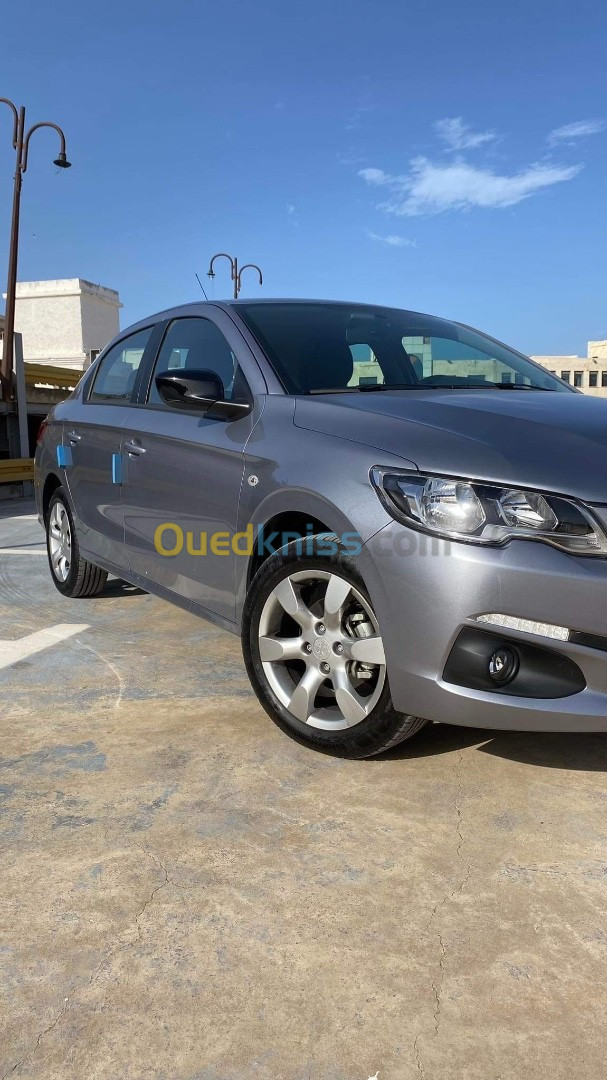 Peugeot 301 2022 Puretech