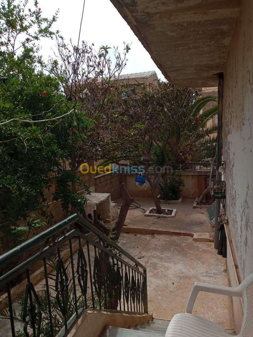 Vente Villa Chlef Tenes