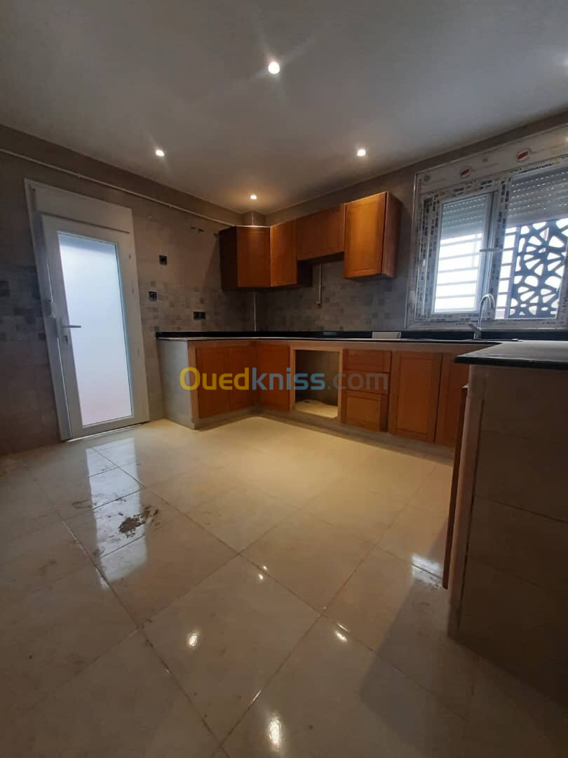 Vente Appartement F3 Alger Bordj el bahri