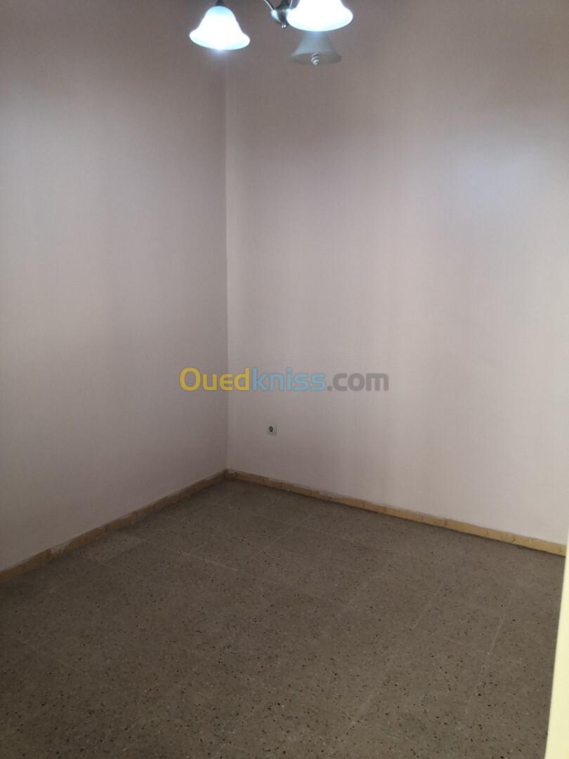 Location Niveau De Villa F3 Alger Kouba