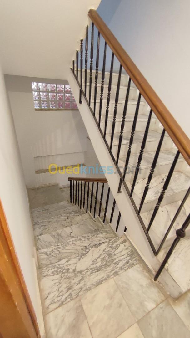 Location Appartement F3 Alger Draria