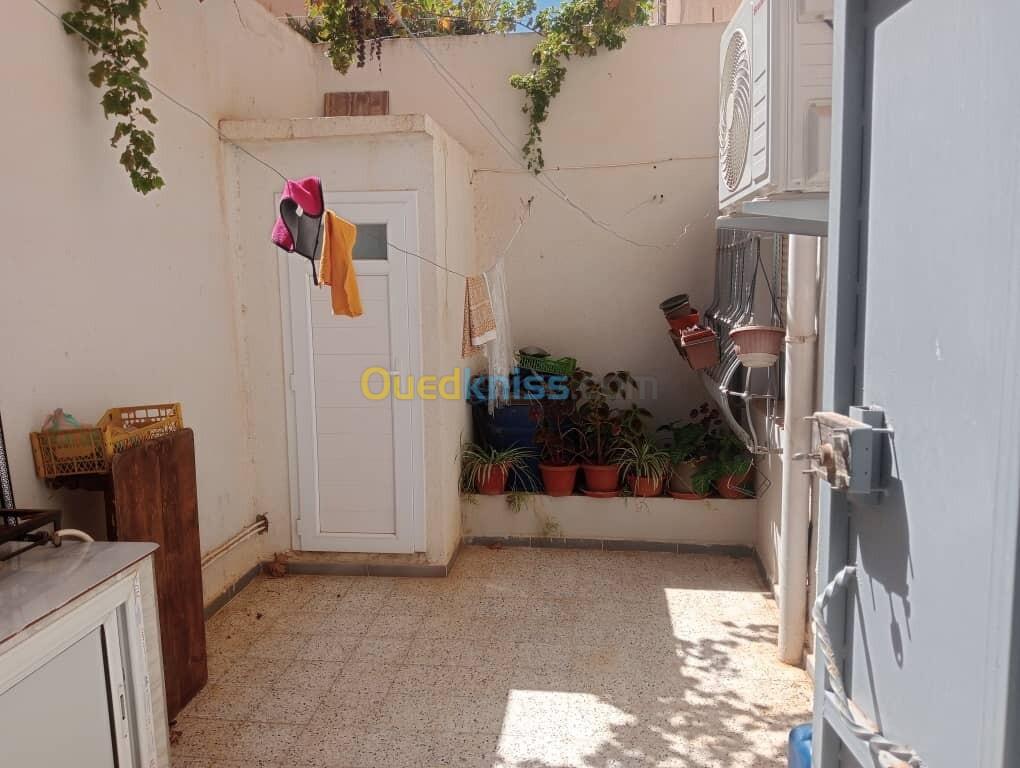 Location Niveau De Villa F2 Mostaganem Hadjadj