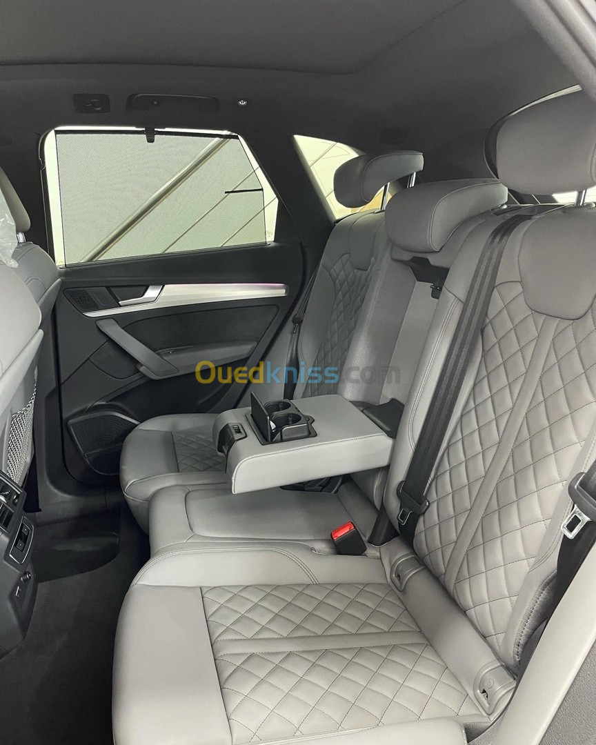 Audi Q5 2022 S Line